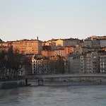 Du Vieux *
