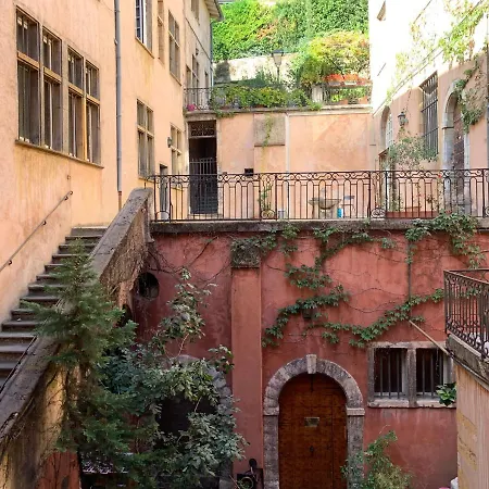 Du Vieux Apartment Lyon